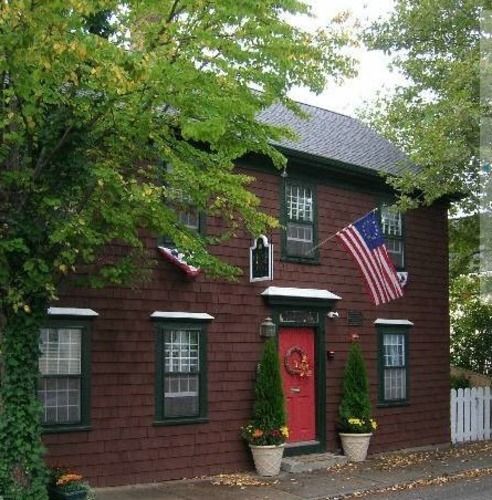 Melville House Newport Exterior photo